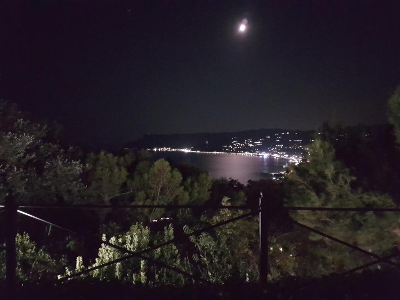 Le Terre Del Drago Apartment Bergeggi Exterior foto